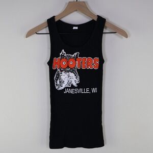 Hooters Janesville WI Graphic Tank Top Black Tultex Ribbed Cotton Womens Small
